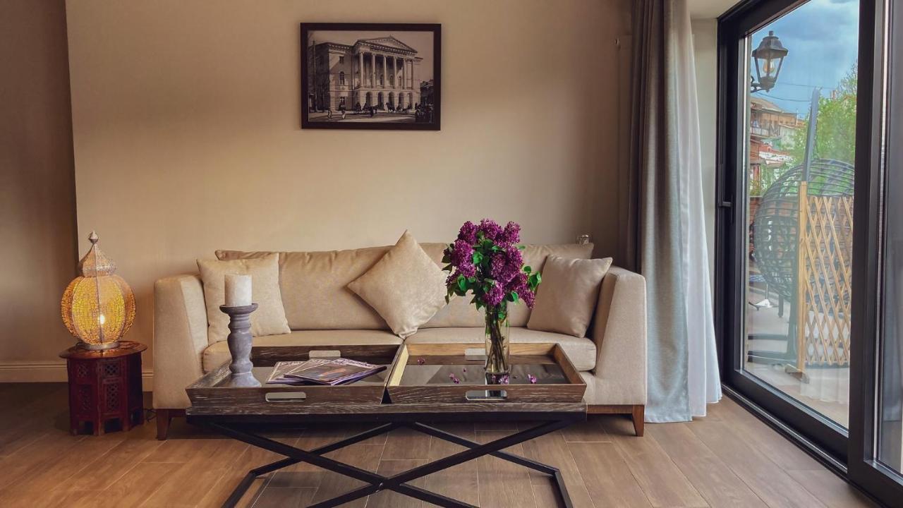 Hotel Passport Tbilisi Ngoại thất bức ảnh