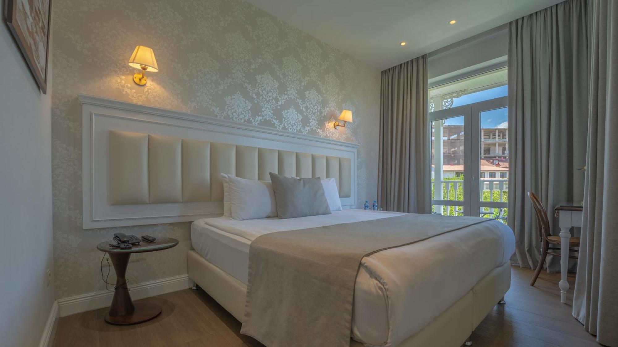 Hotel Passport Tbilisi Ngoại thất bức ảnh
