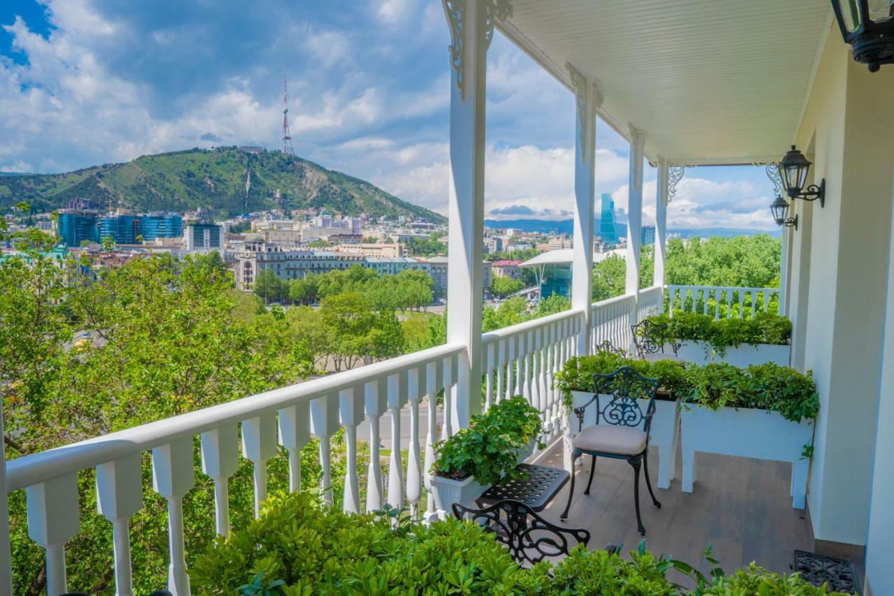 Hotel Passport Tbilisi Ngoại thất bức ảnh