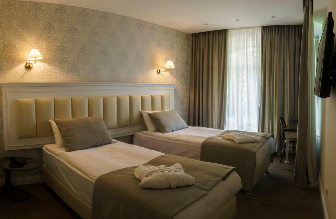 Hotel Passport Tbilisi Ngoại thất bức ảnh