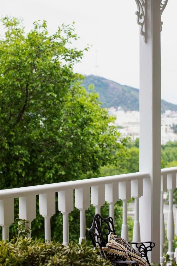 Hotel Passport Tbilisi Ngoại thất bức ảnh