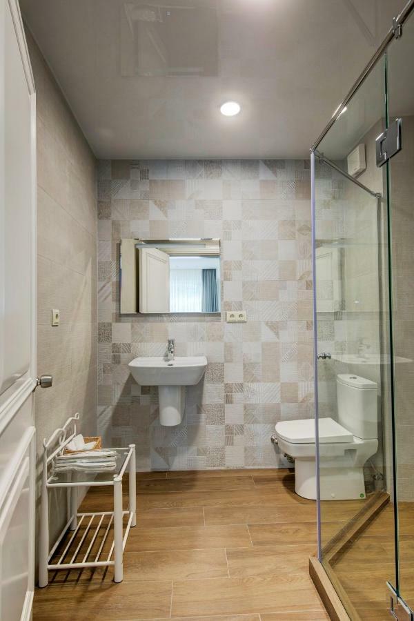 Hotel Passport Tbilisi Ngoại thất bức ảnh