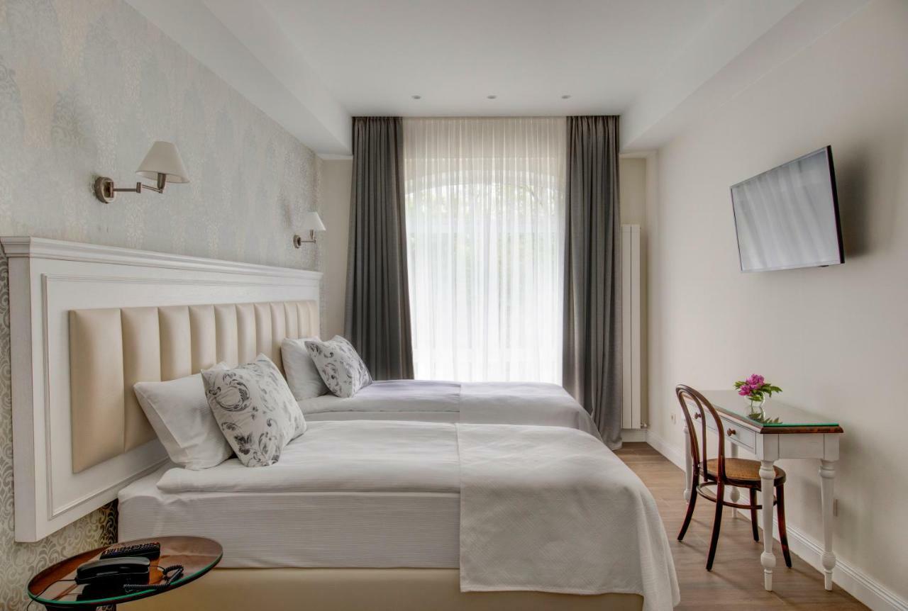 Hotel Passport Tbilisi Ngoại thất bức ảnh