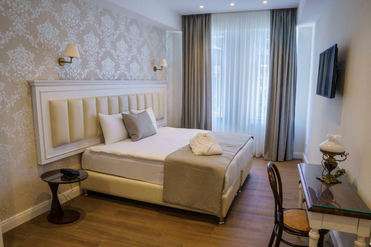 Hotel Passport Tbilisi Ngoại thất bức ảnh