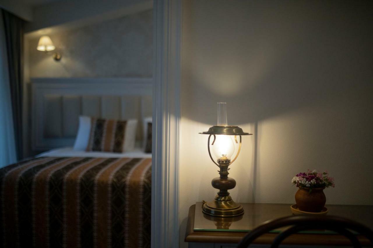 Hotel Passport Tbilisi Ngoại thất bức ảnh