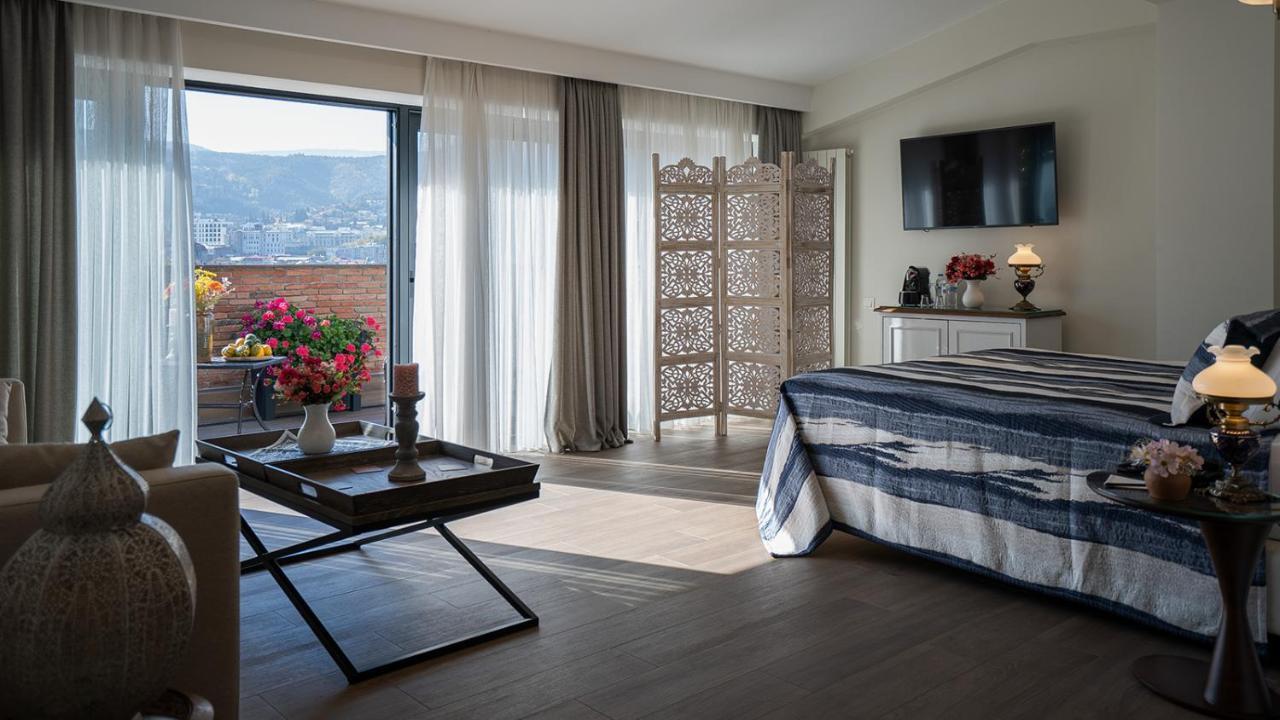 Hotel Passport Tbilisi Ngoại thất bức ảnh