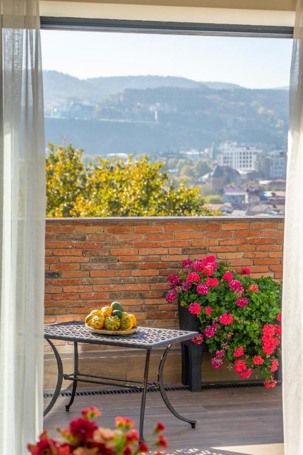 Hotel Passport Tbilisi Ngoại thất bức ảnh